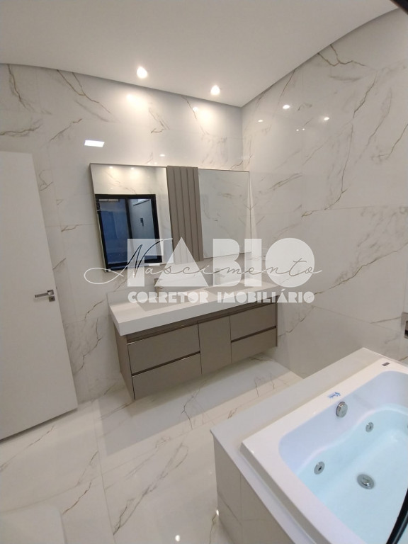 Casa de Condomínio com 3 quartos à venda, 195m² — foto 27 de 29