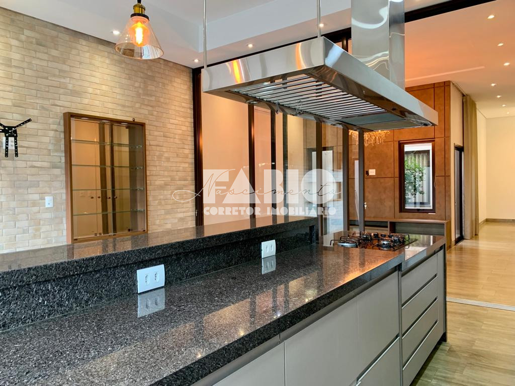 Casa de Condomínio com 3 quartos à venda, 225m² — foto 7 de 30