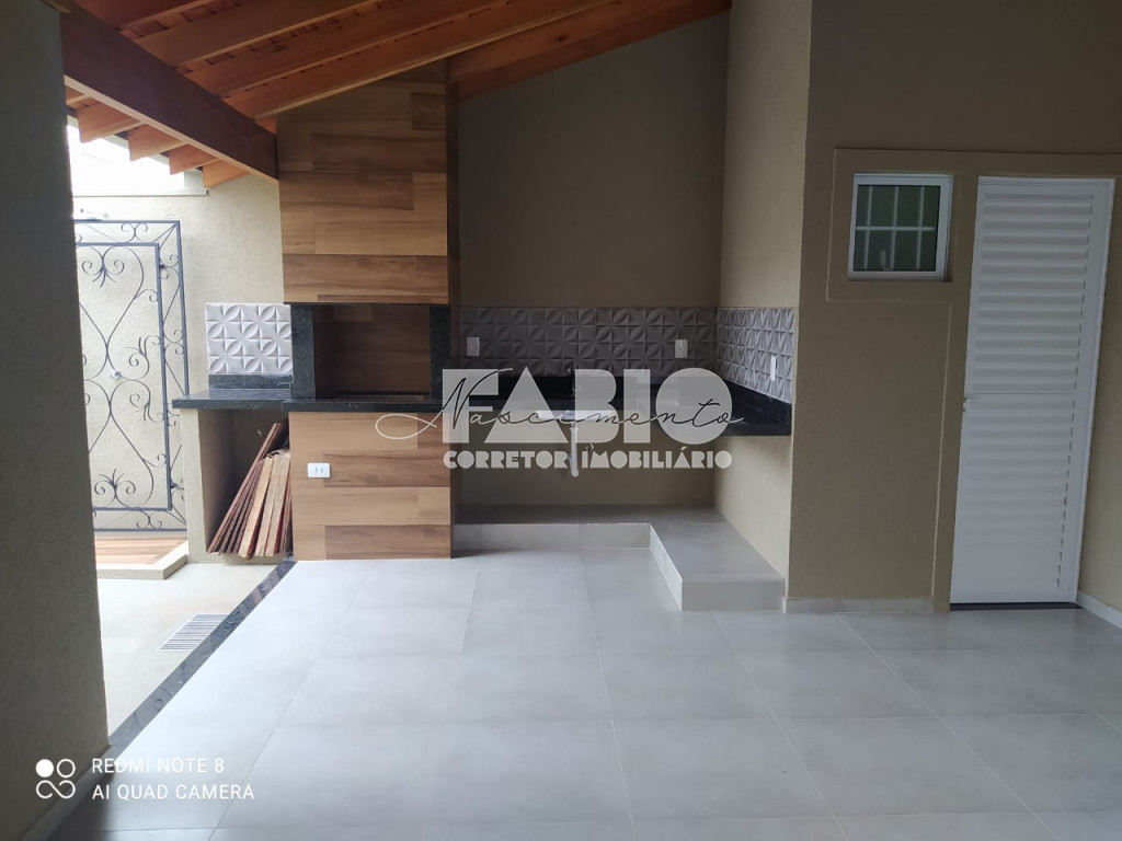 Casa com 2 quartos à venda, 118m² — foto 2 de 17