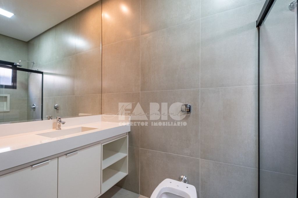 Casa de Condomínio com 3 quartos à venda, 220m² — foto 15 de 30