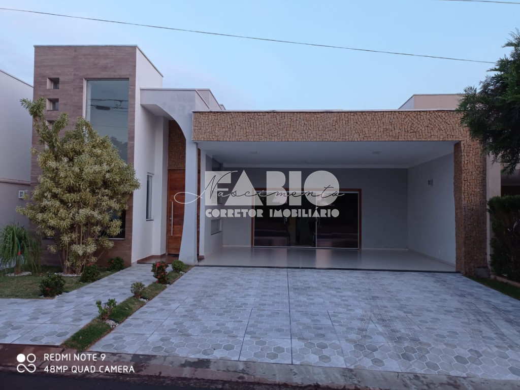 Casa de Condomínio com 3 quartos à venda, 200m² — foto 1 de 29