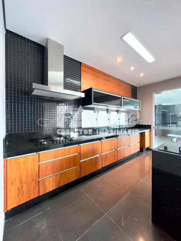 Casa de Condomínio com 4 quartos à venda, 410m² — foto 21 de 30