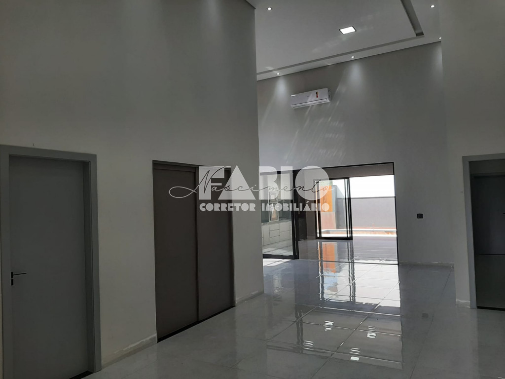 Casa de Condomínio com 3 quartos à venda, 260m² — foto 4 de 29