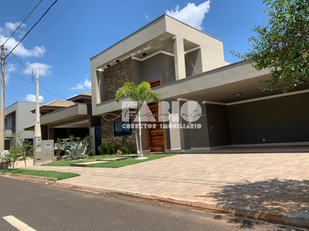 Casa de Condomínio com 3 quartos à venda, 250m² — foto 3 de 30