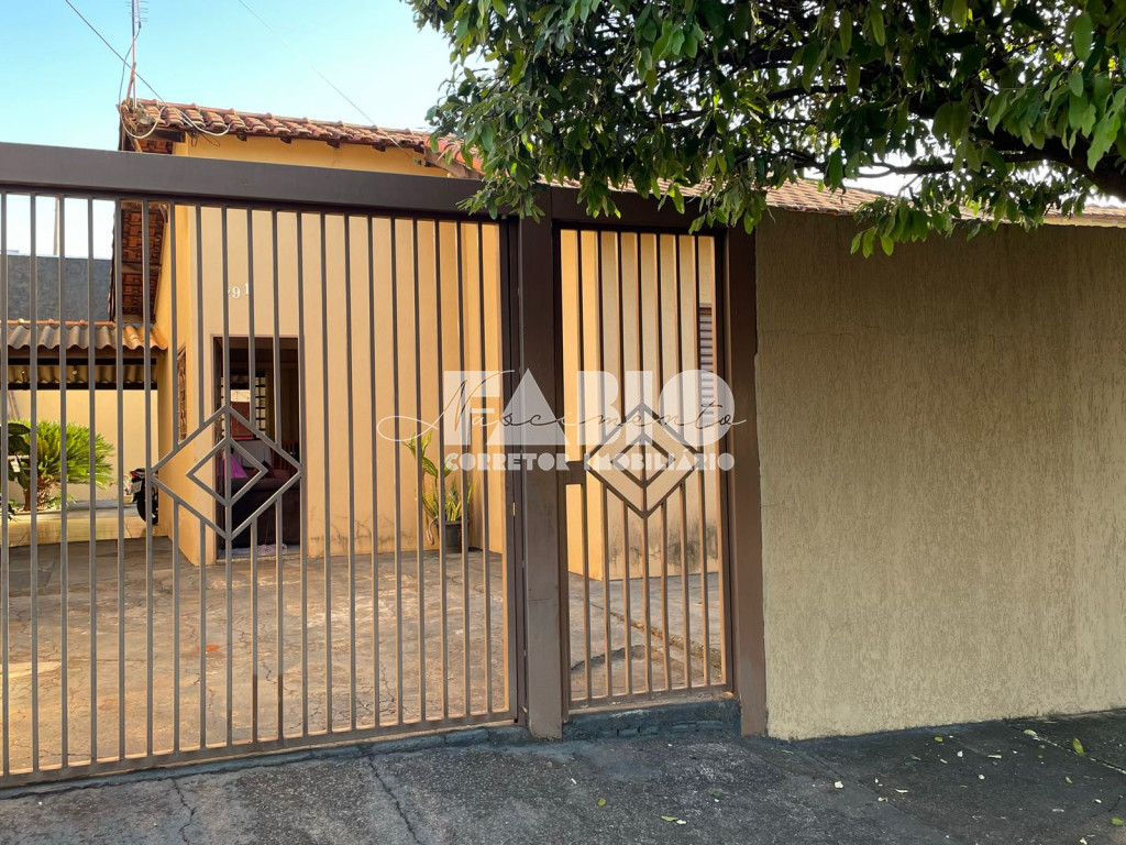 Casa com 2 quartos à venda, 90m² — foto 1 de 16