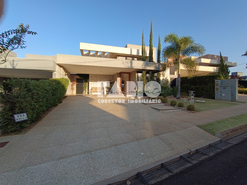 Casa de Condomínio com 3 quartos à venda, 226m² — foto 1 de 30