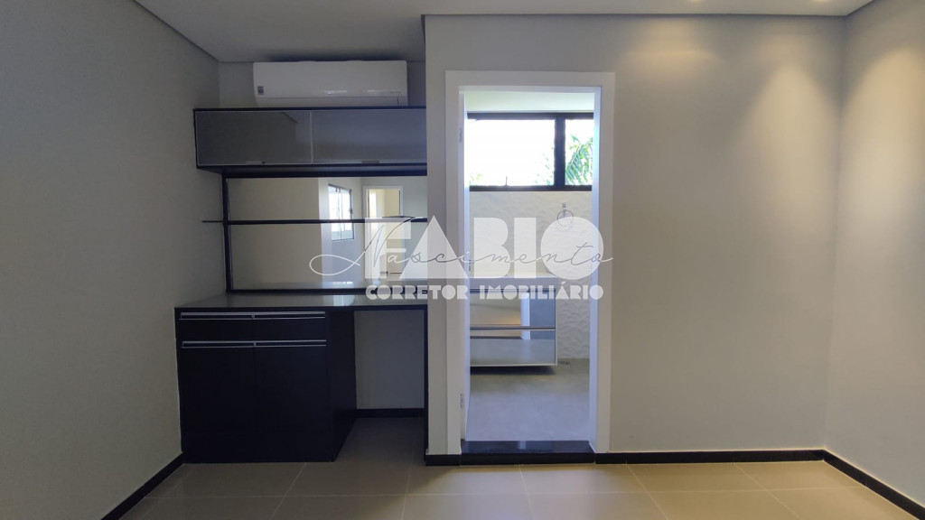 Casa de Condomínio com 4 quartos à venda, 260m² — foto 4 de 30