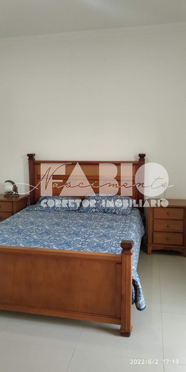 Casa de Condomínio com 3 quartos à venda, 236m² — foto 14 de 30