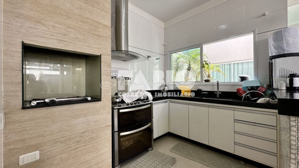 Casa de Condomínio com 4 quartos à venda, 310m² — foto 28 de 30
