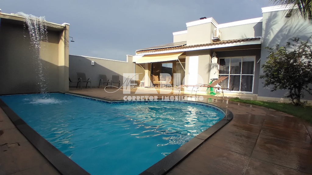 Casa de Condomínio com 3 quartos à venda, 218m² — foto 14 de 19