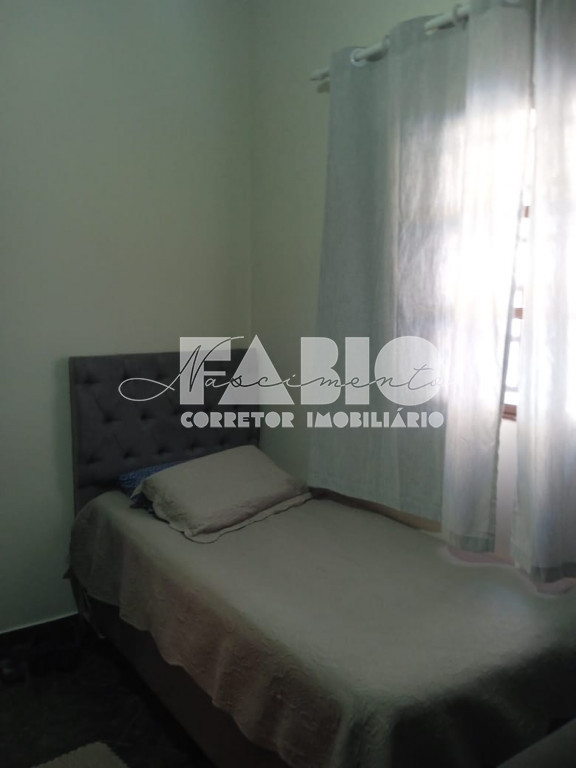 Casa com 3 quartos à venda, 157m² — foto 12 de 17