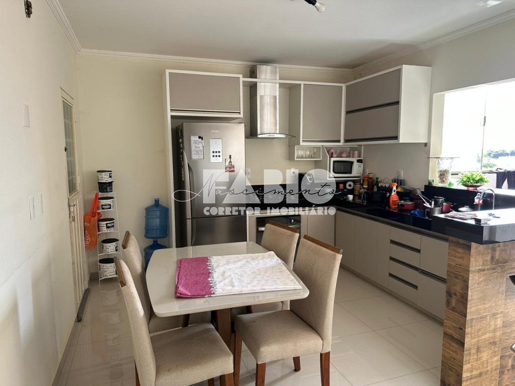 Apartamento com 3 quartos à venda, 102m² — foto 2 de 17