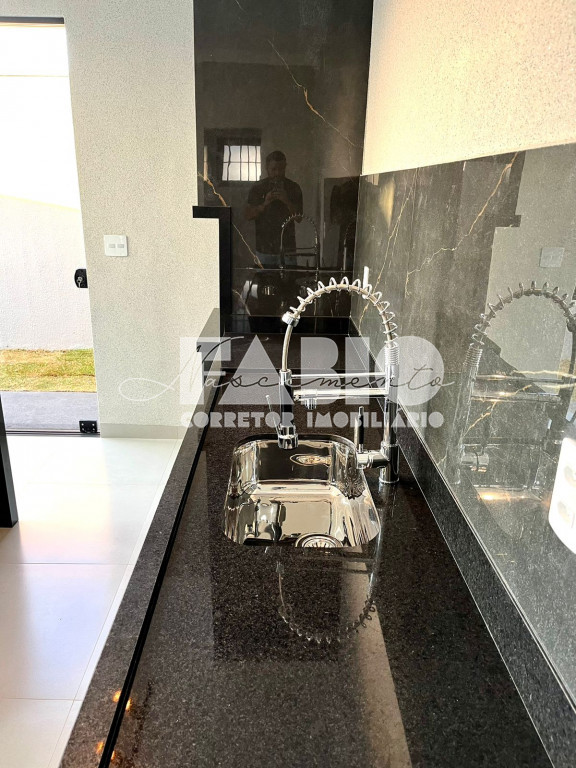 Casa com 3 quartos à venda, 108m² — foto 10 de 23