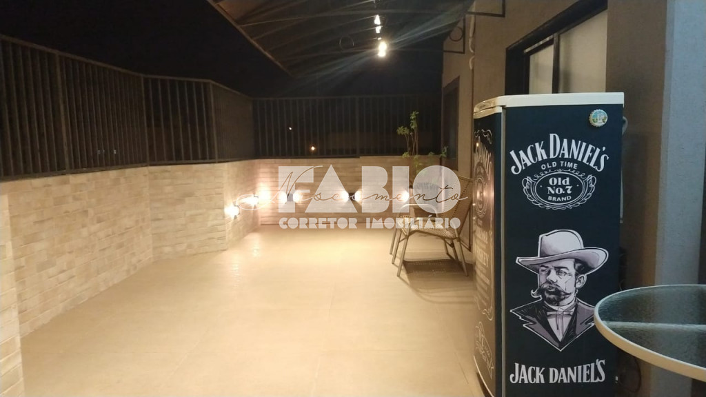 Apartamento com 3 quartos à venda, 162m² — foto 1 de 29