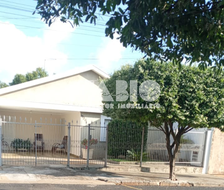 Casa com 2 quartos à venda, 168m² — foto 2 de 29