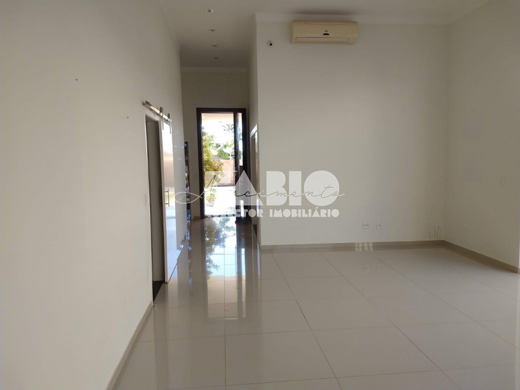 Casa de Condomínio com 3 quartos à venda, 221m² — foto 4 de 15