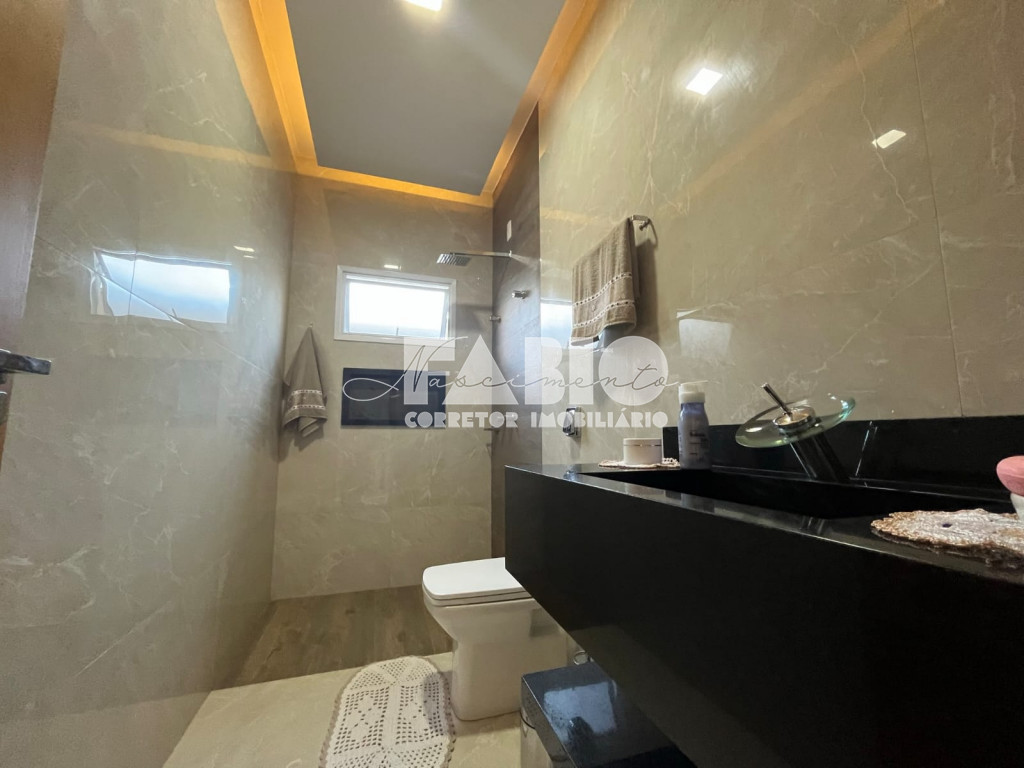 Casa de Condomínio com 4 quartos à venda, 250m² — foto 13 de 29