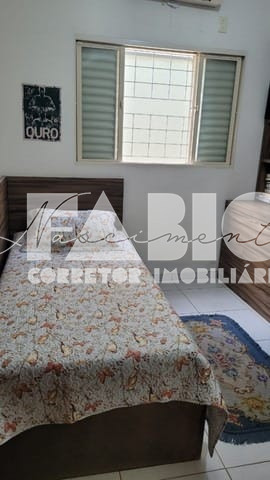 Casa com 3 quartos à venda, 120m² — foto 15 de 17