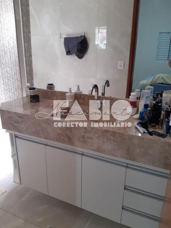 Casa com 3 quartos à venda, 160m² — foto 12 de 27