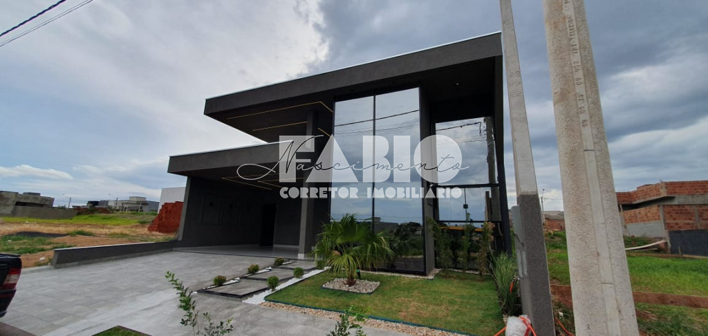 Casa de Condomínio com 3 quartos à venda, 155m² — foto 1 de 28
