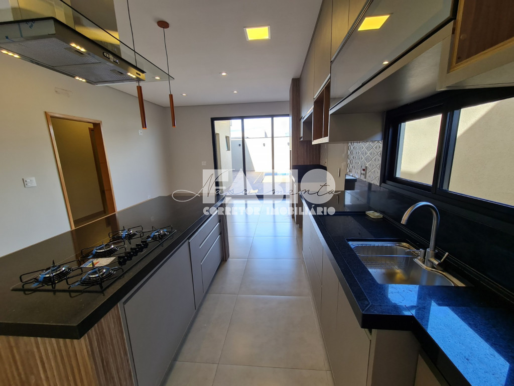 Casa de Condomínio com 3 quartos à venda, 290m² — foto 11 de 30