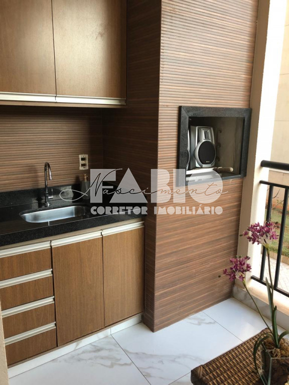 Apartamento com 3 quartos à venda, 85m² — foto 1 de 16