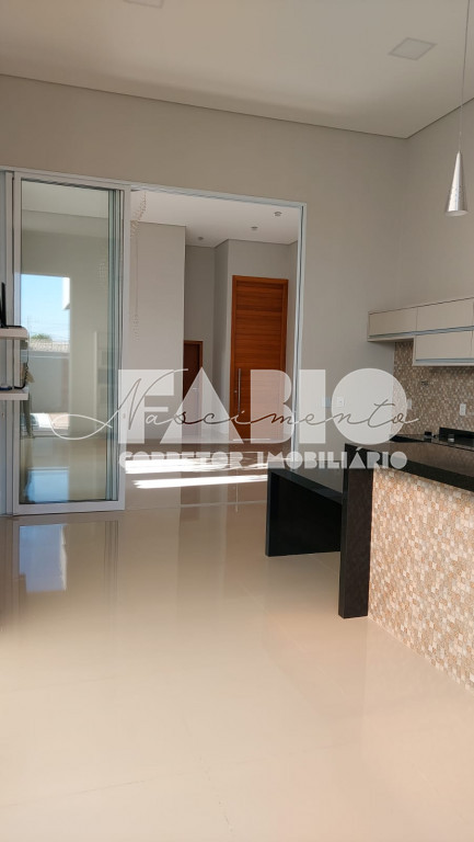 Casa de Condomínio com 3 quartos à venda, 250m² — foto 7 de 29
