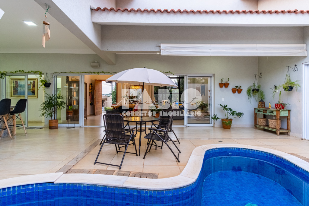 Casa de Condomínio com 3 quartos à venda, 260m² — foto 28 de 30