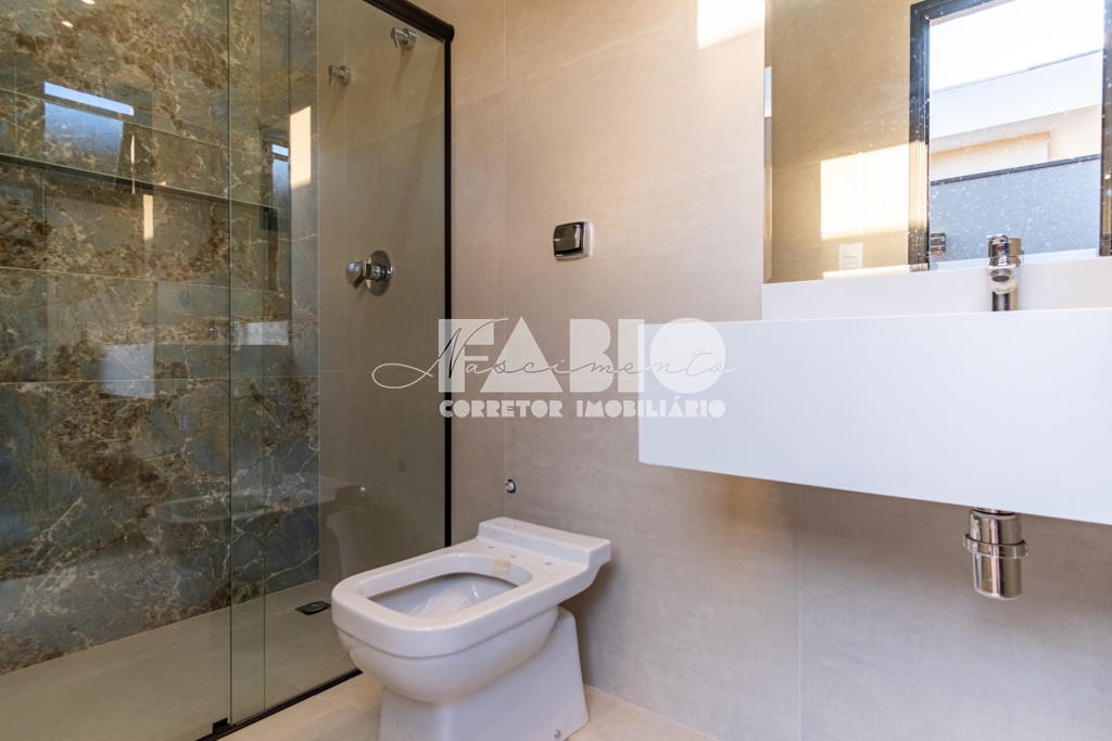 Casa de Condomínio com 3 quartos à venda, 246m² — foto 18 de 26