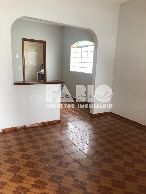 Casa com 4 quartos à venda, 152m² — foto 3 de 30
