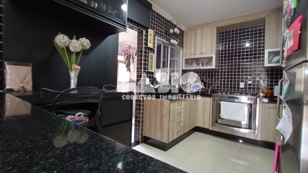 Apartamento com 3 quartos à venda, 92m² — foto 5 de 18