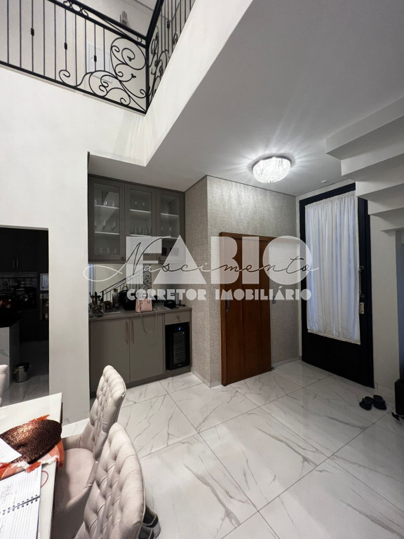 Casa de Condomínio com 3 quartos à venda, 250m² — foto 10 de 16