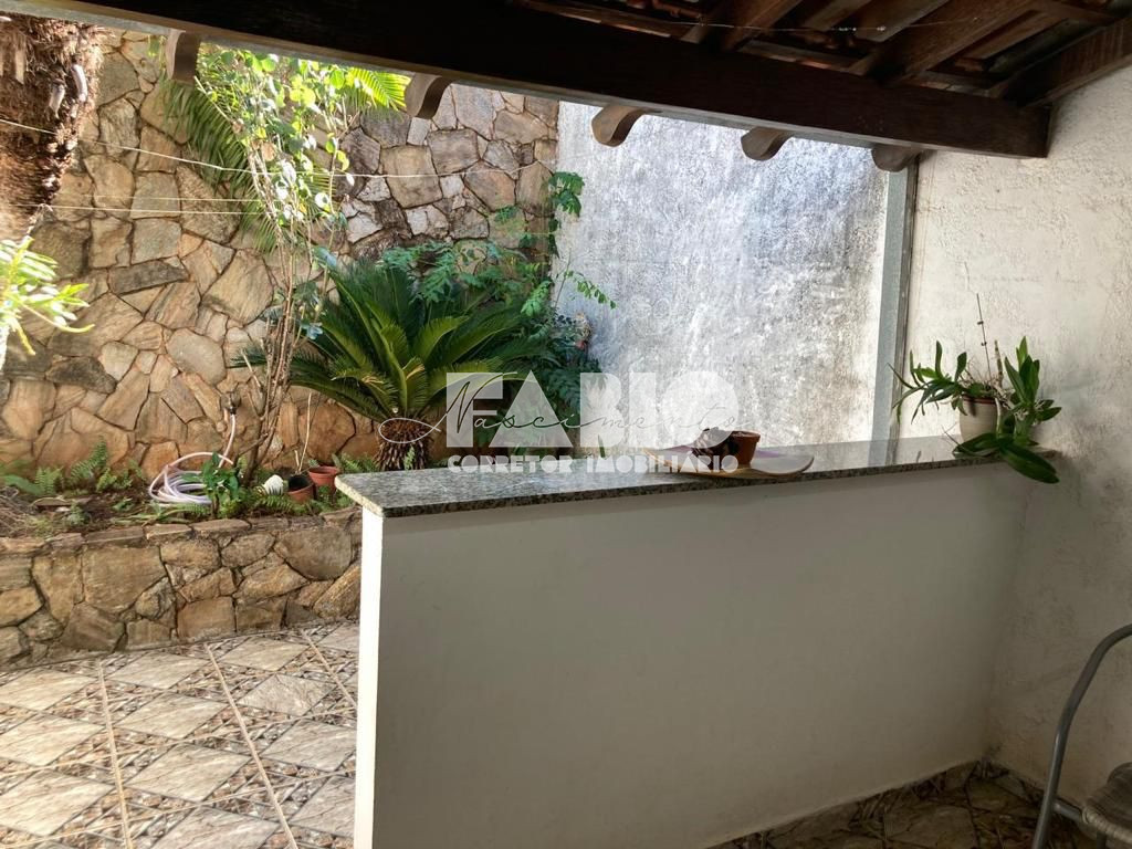 Casa de Condomínio com 2 quartos à venda, 140m² — foto 13 de 30