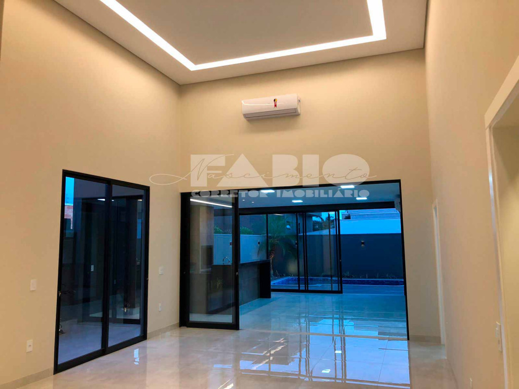 Casa de Condomínio com 3 quartos à venda, 248m² — foto 3 de 15