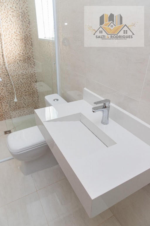 Casa à venda com 4 quartos, 374m² - Foto 11