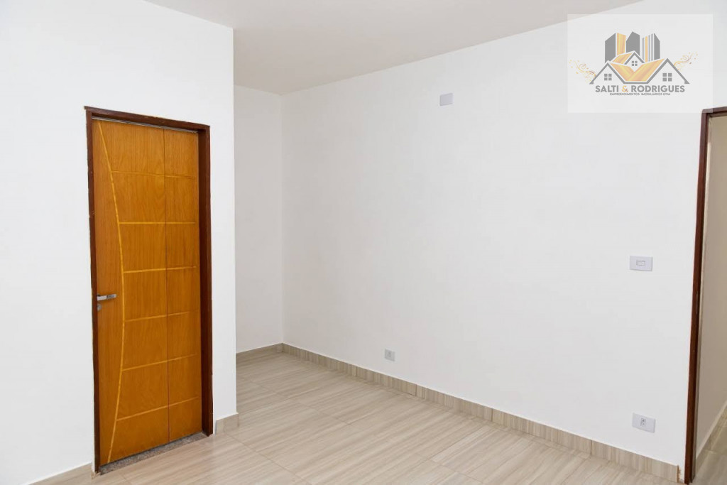 Casa à venda com 4 quartos, 374m² - Foto 4