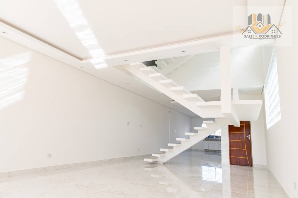 Casa à venda com 4 quartos, 374m² - Foto 2