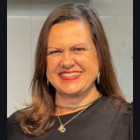 Foto do corretor LUCILA CRUZ POMPIANI