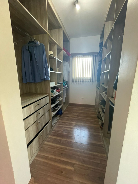 Casa de Condomínio para alugar com 3 quartos, 300m² - Foto 7