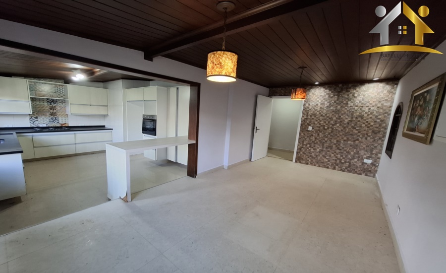 Casa de Condomínio à venda com 3 quartos, 245m² - Foto 12