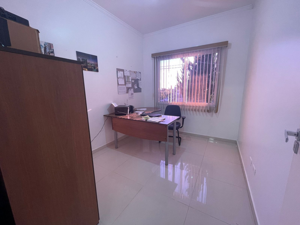 Casa de Condomínio para alugar com 3 quartos, 300m² - Foto 23