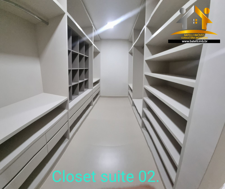 Casa de Condomínio para alugar com 3 quartos, 398m² - Foto 25