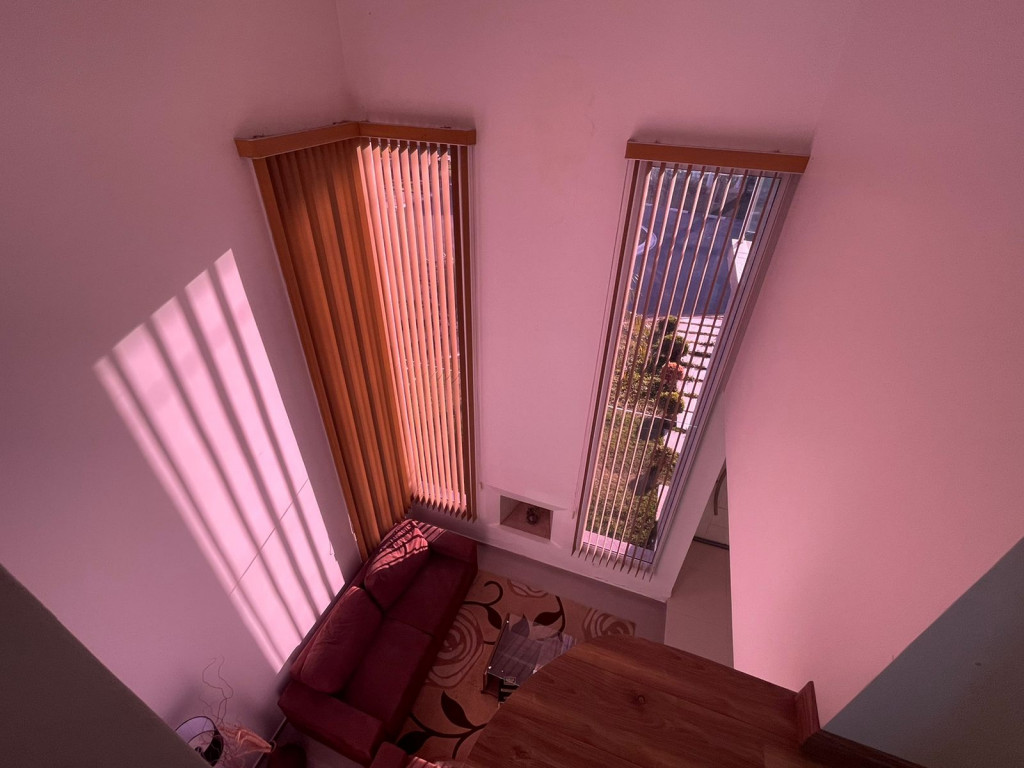 Casa de Condomínio para alugar com 3 quartos, 300m² - Foto 6