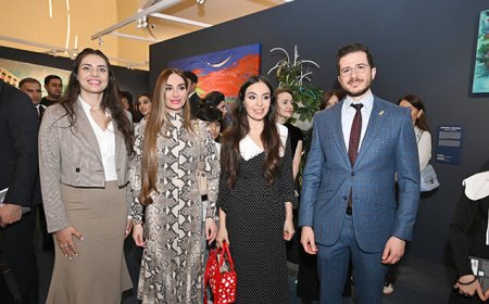Leyla və Arzu Əliyeva "Ana təbiət" sərgisində iştirak etdi