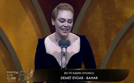 Demet Evgar Altın Kelebekdə Ən Yaxşı Aktrisa Seçildi