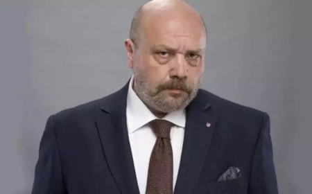 Pantene Altın Kelebek 2024 | Ən Yaxşı Kişi Proqram Aparıcısı – Ahmet Mümtaz Taylan