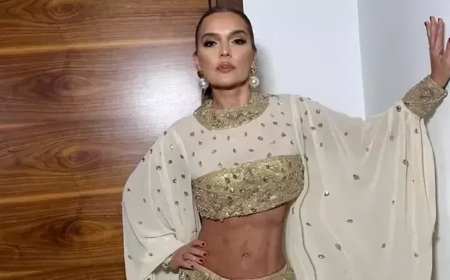 Demet Akalın Photoshop İlə Gündəmə Gəldi-FOTO