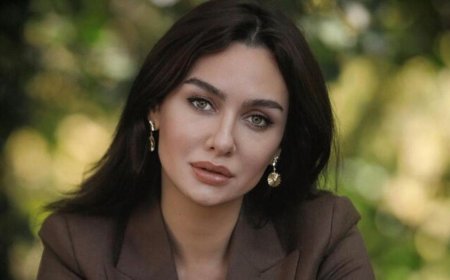 Birce Akalay və Hakan Kurtaşın Romantik Yeni İl Paylaşımı-FOTO