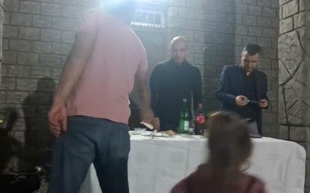 Məşhur meyxanaçı Sumqayıtda iki uşağı ölümdən xilas etdi – FOTO