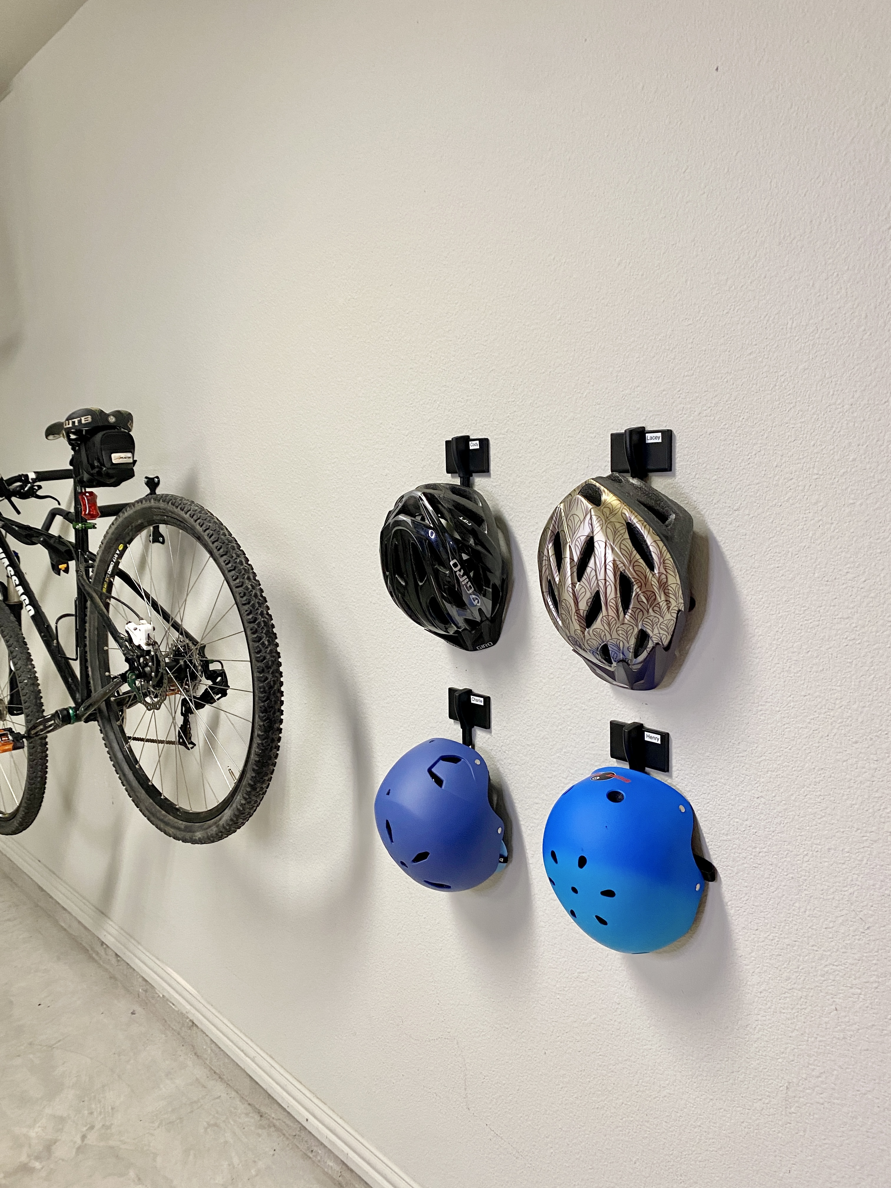 bike helmet storage solutions Metal Motorcycle Rack Organizer Display Cabinet For Football And Baseball Helmets Large Hat Organizer And Cap Hanger For Store Or Cloakroom,White20 Grids : Home & Kitchen How to Free Up Garage